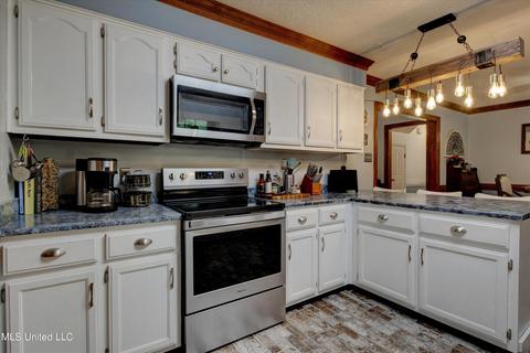 4848 Huron Rd, Nesbit, MS 38651 photo 11