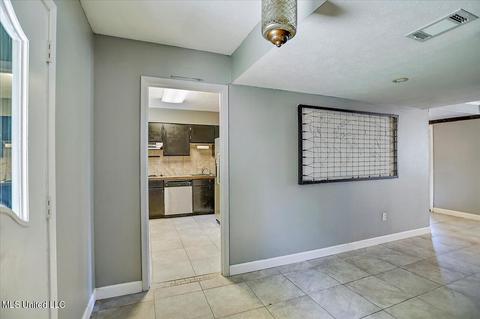 5155 Wayneland Dr #E3, Jackson, MS 39211 photo 16