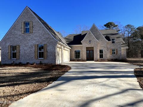 608 N Chickasaw Dr, Flowood, MS 39232 photo 1