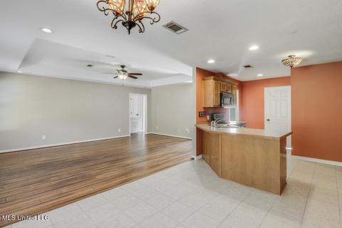 10 Tall Pine Dr, Wiggins, MS 39577 photo 6