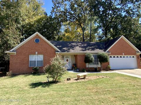 6134 Seminole Dr, Olive Branch, MS 38654 photo 2