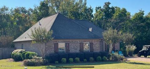 121 Belle Chase Dr, Jackson, MS 39212 photo 2