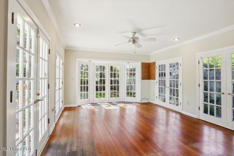 1409 Poplar Blvd, Jackson, MS 39202 photo 8