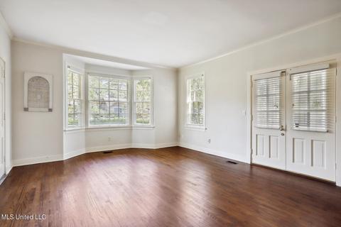 1409 Poplar Blvd, Jackson, MS 39202 photo 3