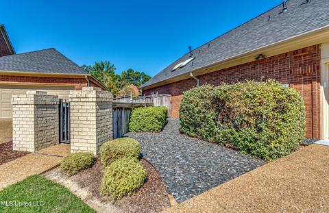 11 Autumn Cv, Jackson, MS 39206 photo 3