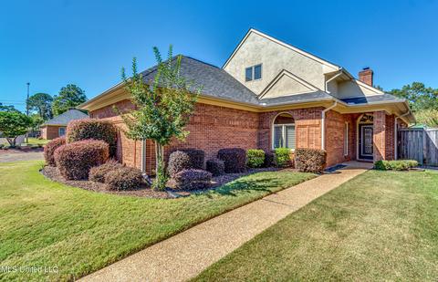 11 Autumn Cv, Jackson, MS 39206 photo 1