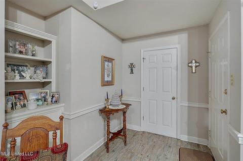 110 Lowe Cir, Clinton, MS 39056 photo 4