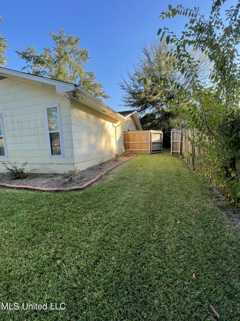1272 Winnrose Street St, Jackson, MS 39211 photo 28