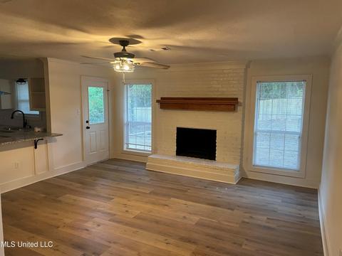 4759 Norway Dr, Jackson, MS 39206 photo 2