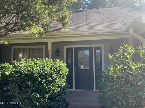 421 Laurel Oak Dr, Madison, MS 39110 photo 2