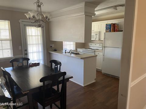707 Olive Branch Cove Cv, Byram, MS 39272 photo 5