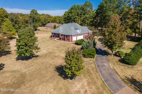367 Crockett Loop, Hernando, MS 38632 photo 3