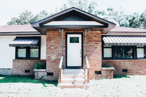 5106 Myrtle St, Moss Point, MS 39563 photo 2