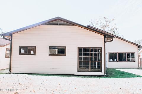 5106 Myrtle St, Moss Point, MS 39563 photo 20