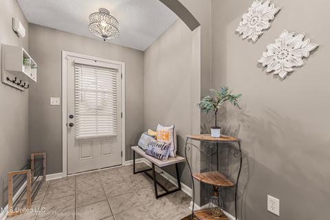 2724 Guernesey Cv, Nesbit, MS 38651 photo 5