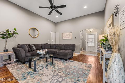 2724 Guernesey Cv, Nesbit, MS 38651 photo 7