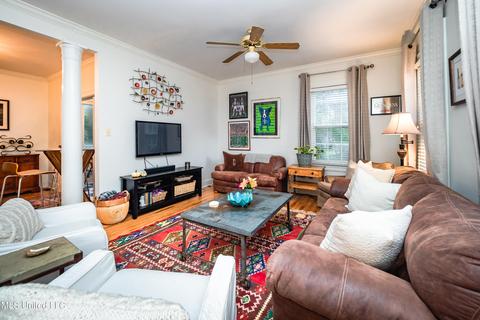 1523 Myrtle St, Jackson, MS 39202 photo 3