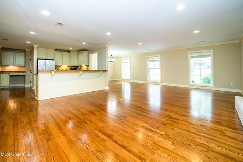 1044 Buckley Dr, Jackson, MS 39206 photo 9