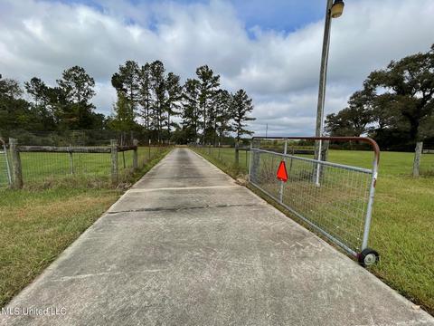 2129 Crenshaw Rd, Lucedale, MS 39452 photo 68