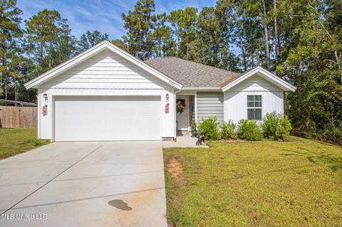 9732 Kaena Pl, Diamondhead, MS 39525 photo 2