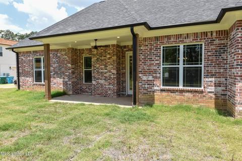 4039 Bakersfield Dr, Nesbit, MS 38651 photo 44