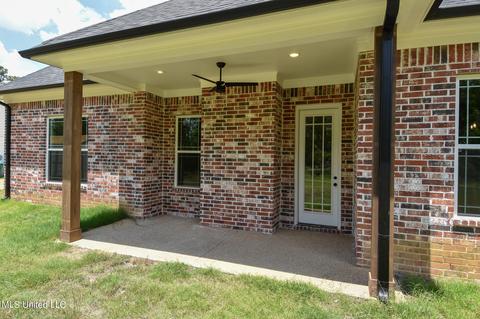 4039 Bakersfield Dr, Nesbit, MS 38651 photo 45