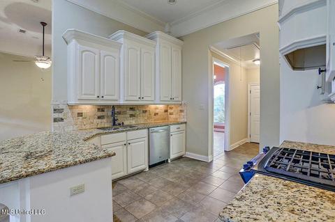 206 Willow Crest Cv, Brandon, MS 39047 photo 24