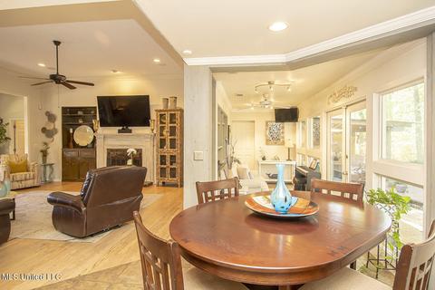 361 Willow Ridge Cv, Brandon, MS 39047 photo 9