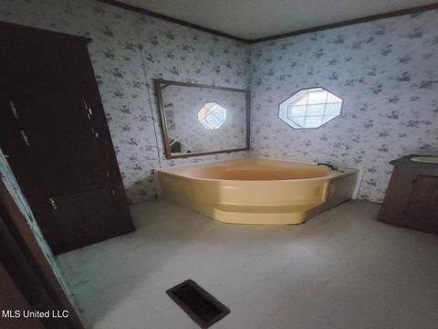 Bath - 8248 E Cypress Dr, Perkinston, MS 39573 photo 1 of 1