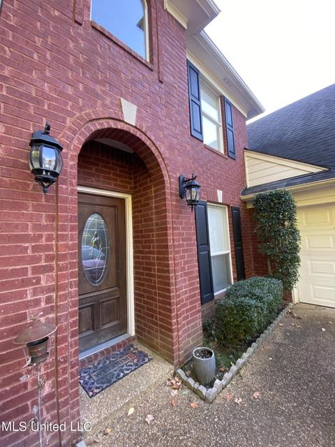 3301 Geary Dr, Nesbit, MS 38651 photo 2