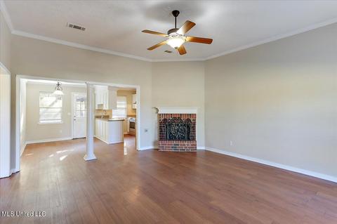 569 Eaglewood Dr, Florence, MS 39073 photo 3
