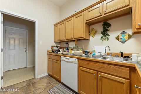 21620 E Ridge Dr, Saucier, MS 39574 photo 8