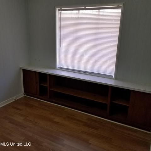 3046 Woodside Dr, Jackson, MS 39212 photo 7
