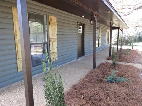 2549 S Mcraven Rd, Jackson, MS 39209 photo 2
