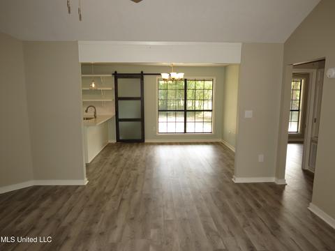 2549 S Mcraven Rd, Jackson, MS 39209 photo 19