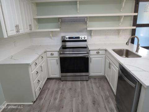 2549 S Mcraven Rd, Jackson, MS 39209 photo 13