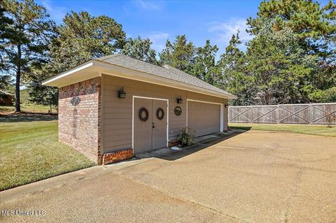 1307 Greentree Ct, Brandon, MS 39042 photo 46