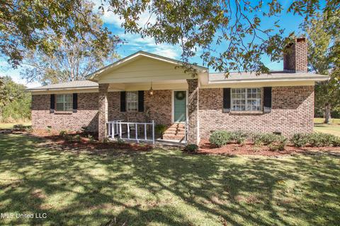 164 Jessie Smith Rd, Lucedale, MS 39452 photo 1