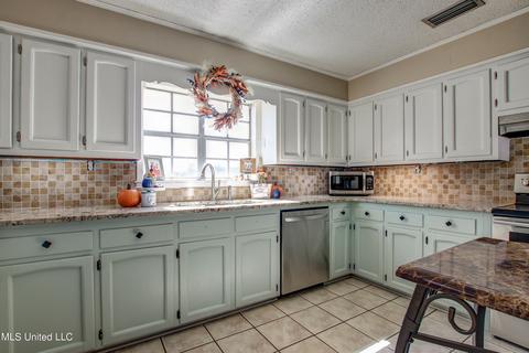 164 Jessie Smith Rd, Lucedale, MS 39452 photo 11