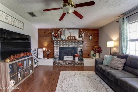 164 Jessie Smith Rd, Lucedale, MS 39452 photo 4