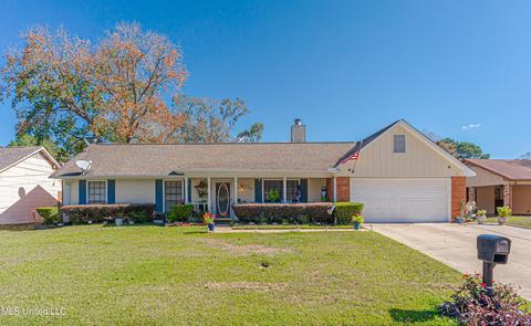 5040 Raintree Dr, Jackson, MS 39272 photo 1