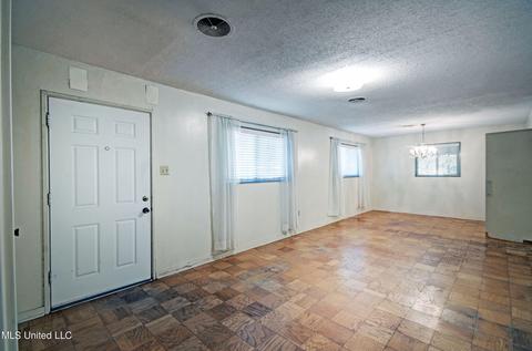 248 Colebrook Ave, Jackson, MS 39209 photo 5