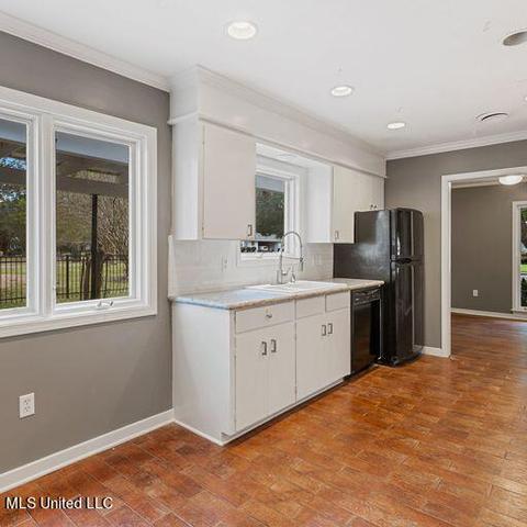 5312 Runnymede Rd, Jackson, MS 39211 photo 8