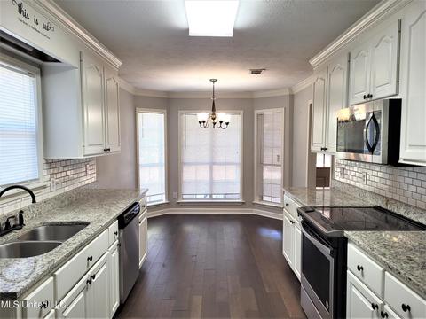 127 Appleridge Dr, Brandon, MS 39047 photo 6