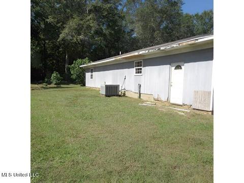 7104 Tanner Williams Rd, Lucedale, MS 39452 photo 10