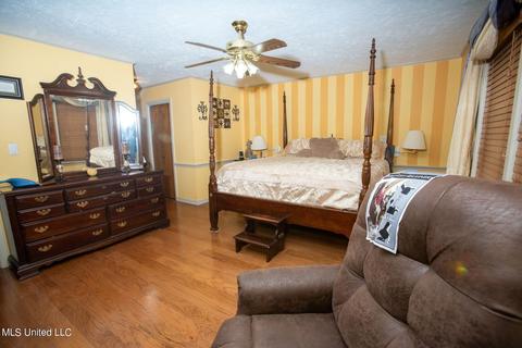 604 S Springlake Cir, Terry, MS 39170 photo 17