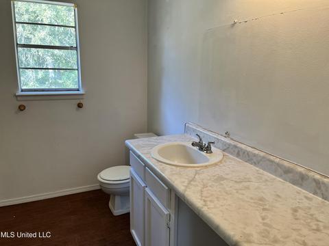 4513 Burns St, Moss Point, MS 39563 photo 15