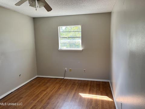 4513 Burns St, Moss Point, MS 39563 photo 17