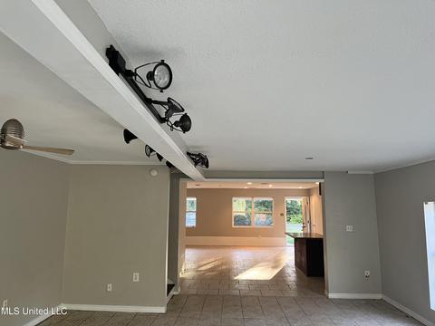 4513 Burns St, Moss Point, MS 39563 photo 6