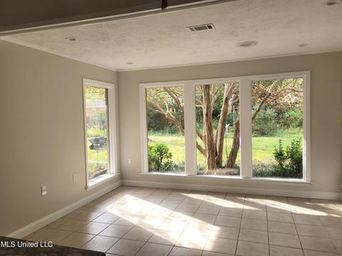 811 Audubon Point Dr, Brandon, MS 39047 photo 12